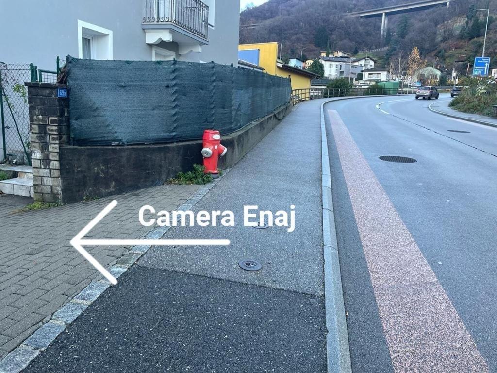 Camera Enaj Cadenazzo Extérieur photo